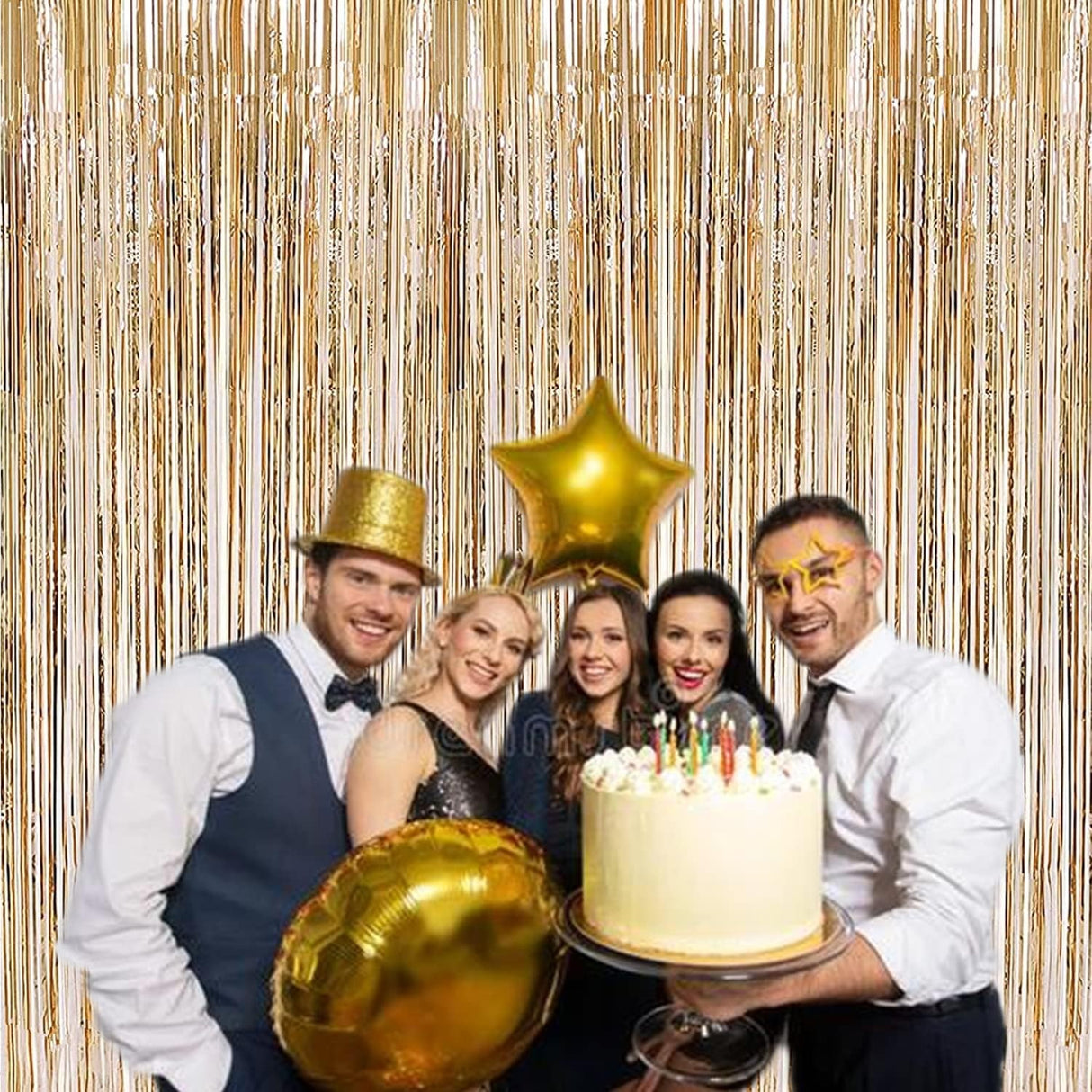 Perdea Franjurata, Vivimall, Model Decor Petrecere, pentru Fundal de Poze, Amenajare Colorata a Petrecerii, Dimensiune 100x200 cm, Gold Sampanie - vivimall.ro