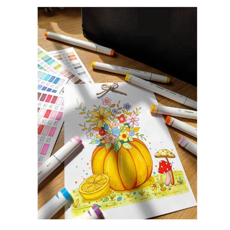 Markere colorate multicolore așezate în evantai, toate culorile setului vizibile