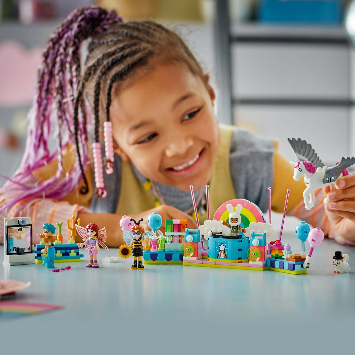 LEGO FRIENDS BAL MASCAT CU UNICORNUL SI ZANA 42661