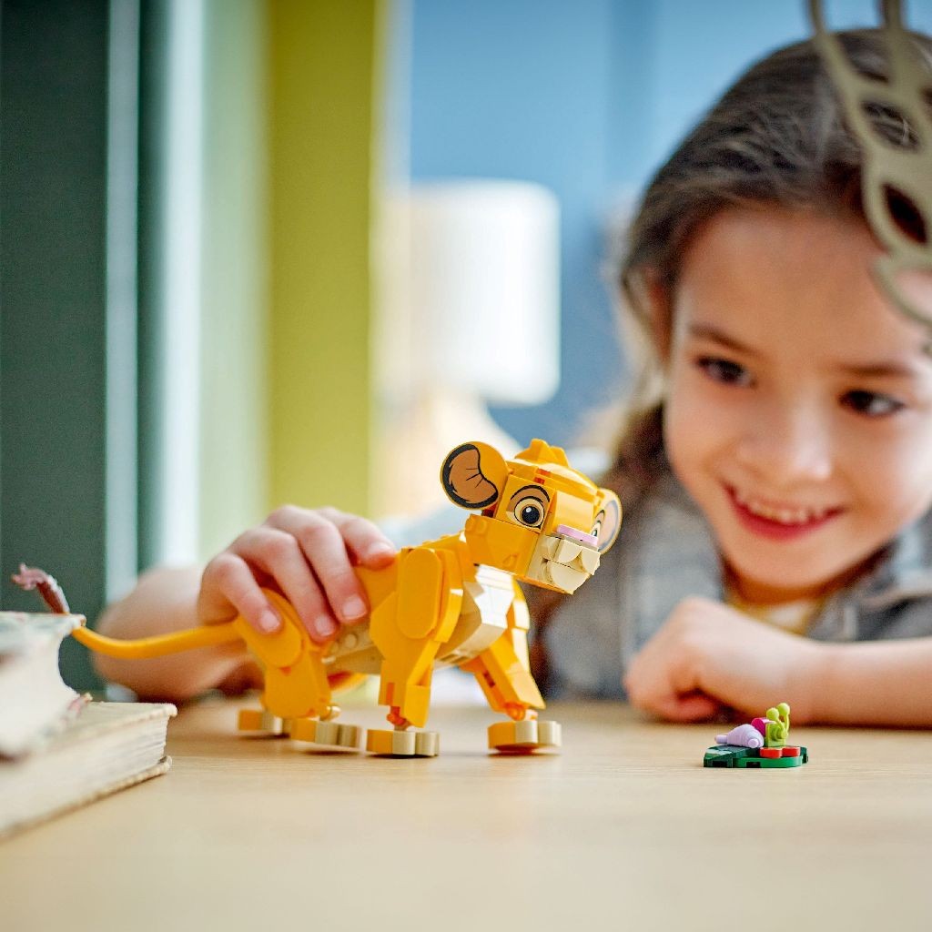 LEGO DISNEY PUIUL SIMBA, REGELE LEU 43243