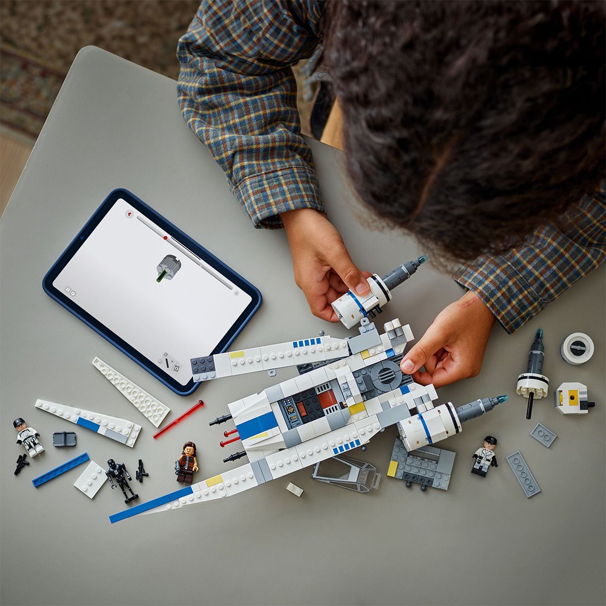 LEGO STAR WARS NAVA STELARA U-WING A REBELILOR 75399