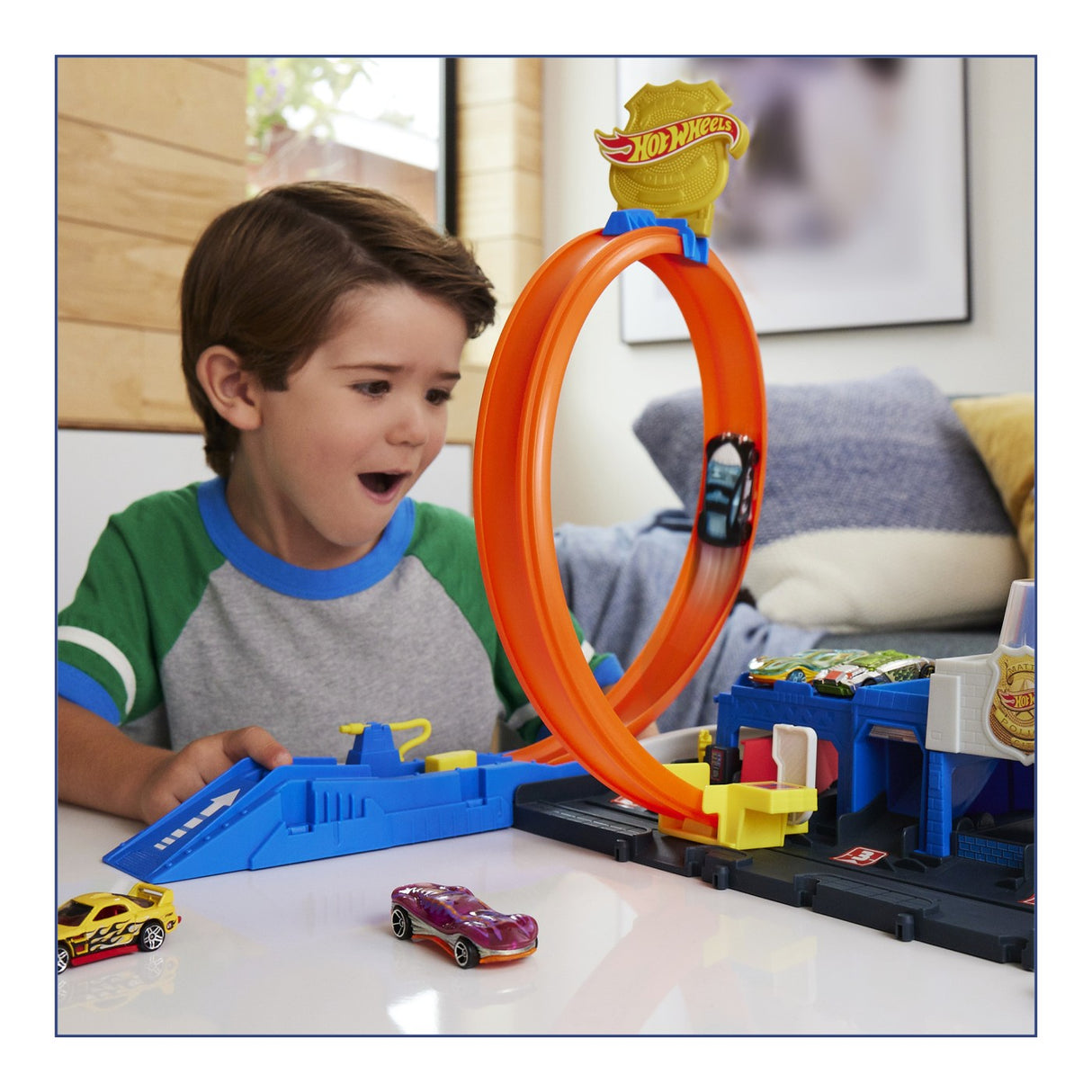 HOT WHEELS CITY SET DE JOACA SUPER STATIE DE POLITIE