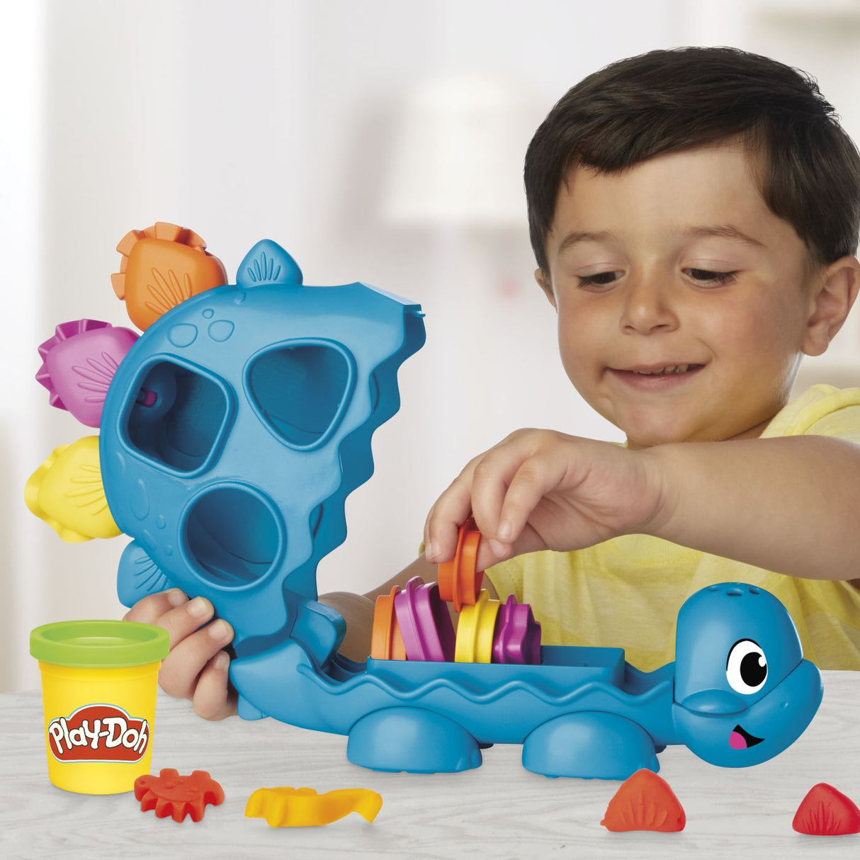 PLAY DOH JUCARIE CU ACTIVITATI DINOZAUR CU FORME SI CULORI