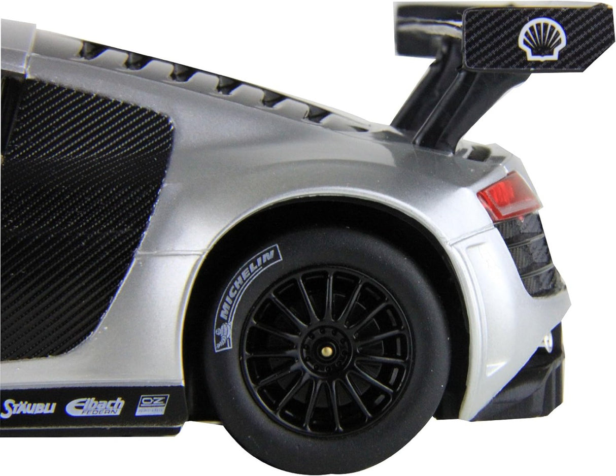 MASINA CU TELECOMANDA AUDI R8 ARGINTIU CU SCARA 1 LA 24