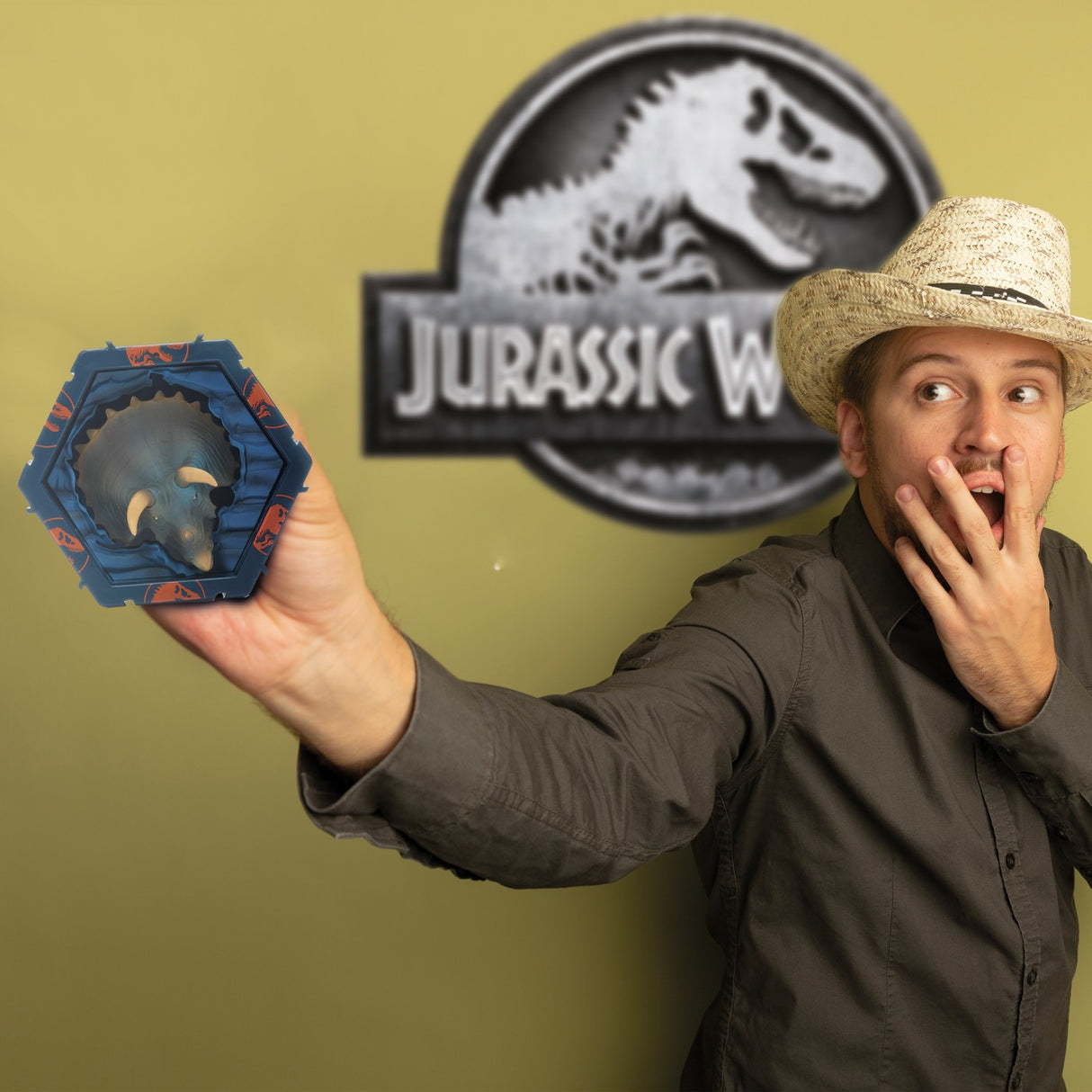 WOW! PODS - DINO TRICERATROPS SI CU EFECTE SONORE