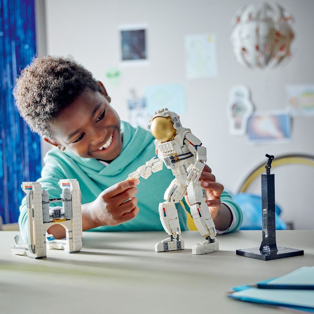 LEGO CREATOR 3IN1 ASTRONAUT 31152