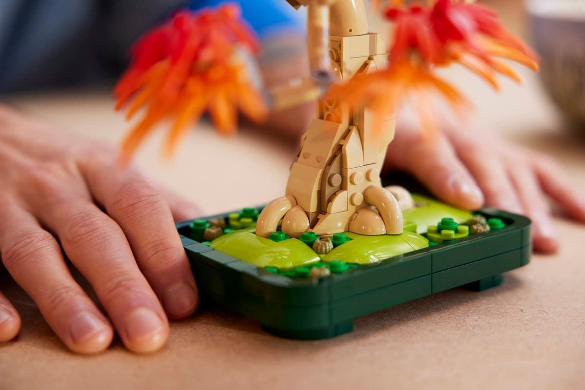 LEGO BOTANICALS BONSAI DE ARTAR JAPONEZ ROSU 10348