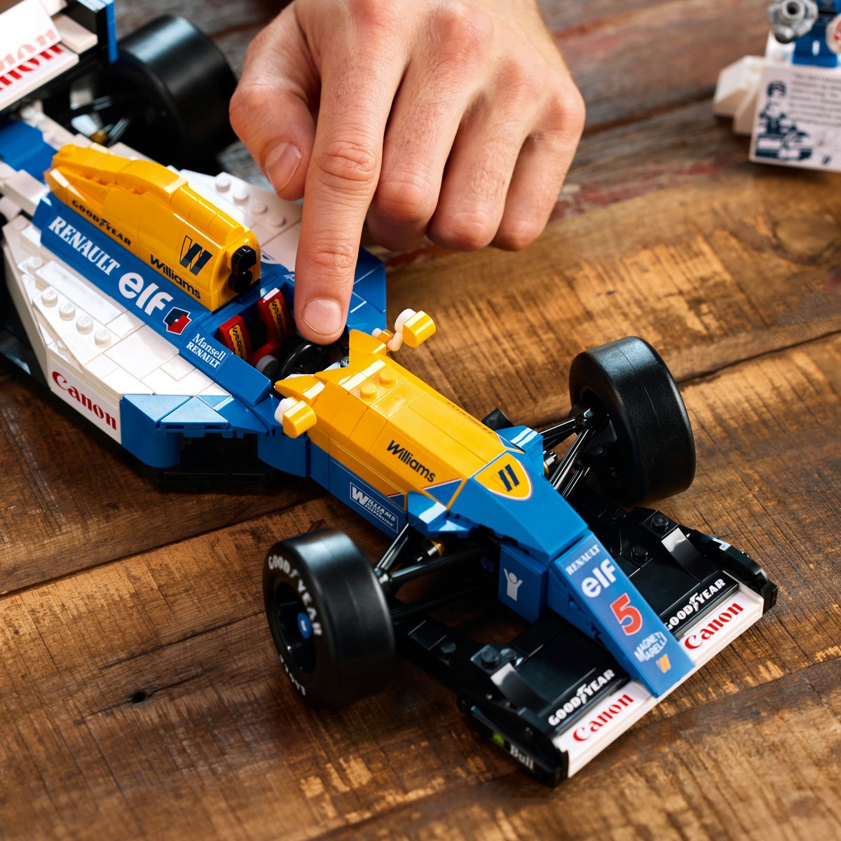 LEGO ICONS WILLIAMS RACING FW14B SI NIGEL MANSELL 10353