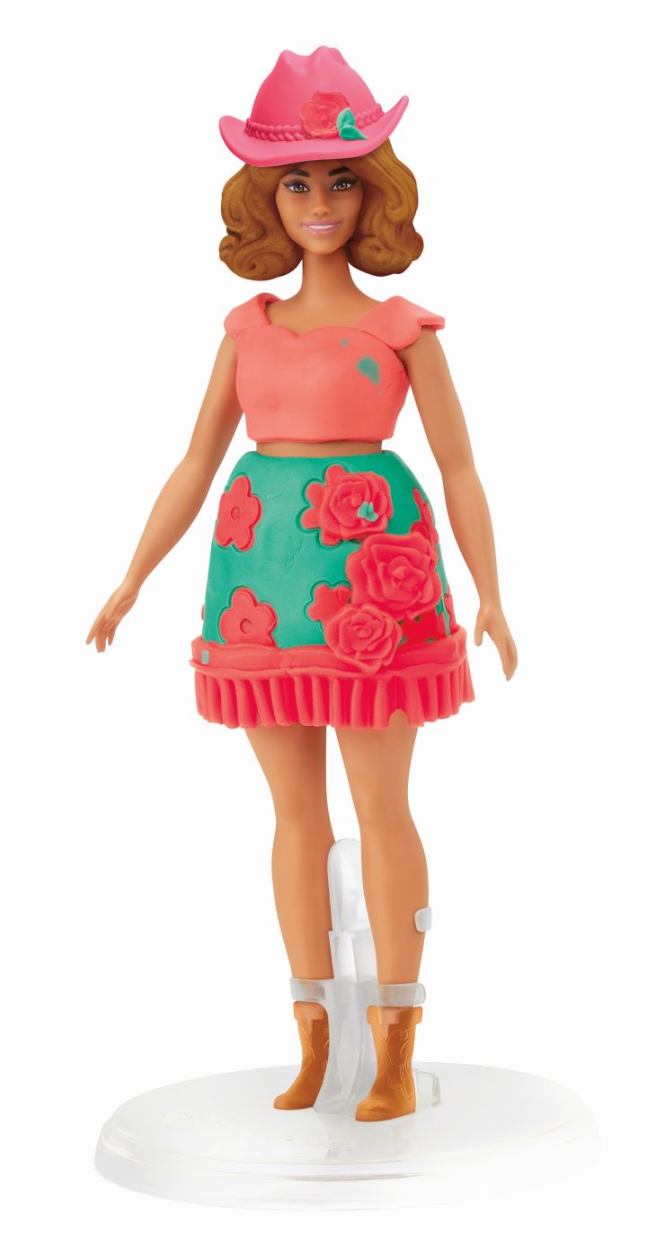PLAY DOH BARBIE SET CREATII VESTIMENTARE CU FLORI SI FRANJURI COWBOY