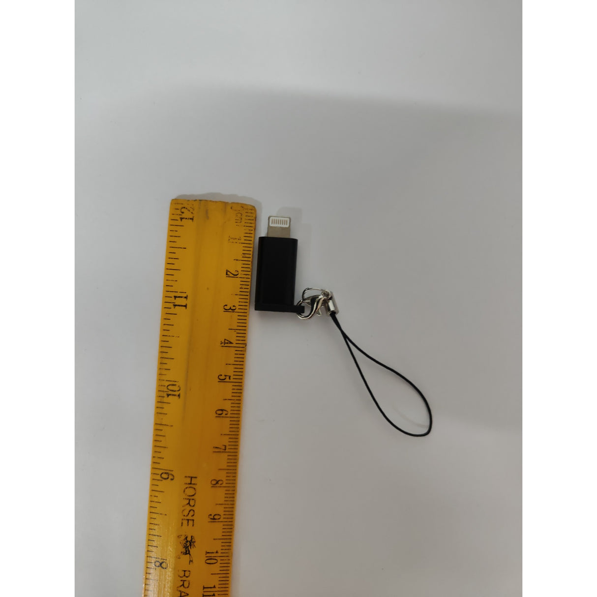 Adaptor Type C (mama) to Lightning (tata) cu Agatatoare Breloc inclusa, Negru - vivimall.ro