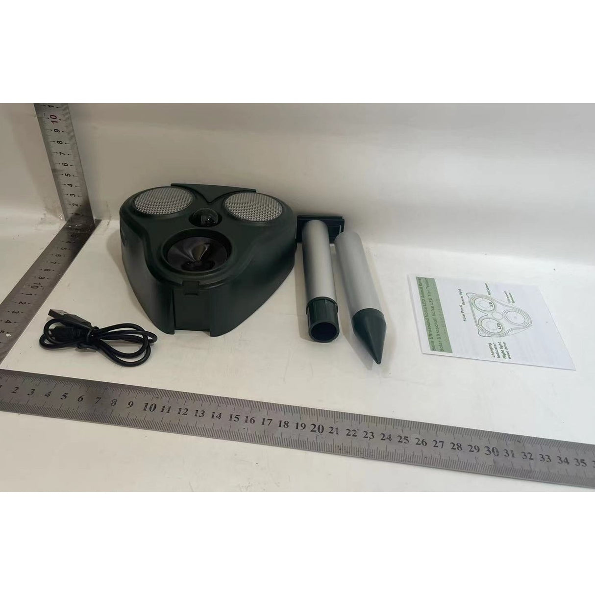 Aparat Solar LED cu Ultrasunete, Vivimall, Repelent pentru Animale Mari si Mici, Lumina Rosie si Alba, Anti Rozatoare, Anti Insecte, Frecventa 13.5KHZ-65 KHZ, Senzor PIR, 13 x 14.7 x 24.5 cm, Verde - vivimall.ro