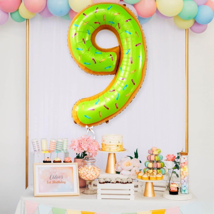 Balon din Folie Metalizata Vivimall, Figurina Cifra, Imprimeu Gogosi, Tema Aniversare 100 cm, Ambalaj Individual, Pai inclus, Umflare cu Aer sau Heliu, Multicolor, Cifra 9 - vivimall.ro