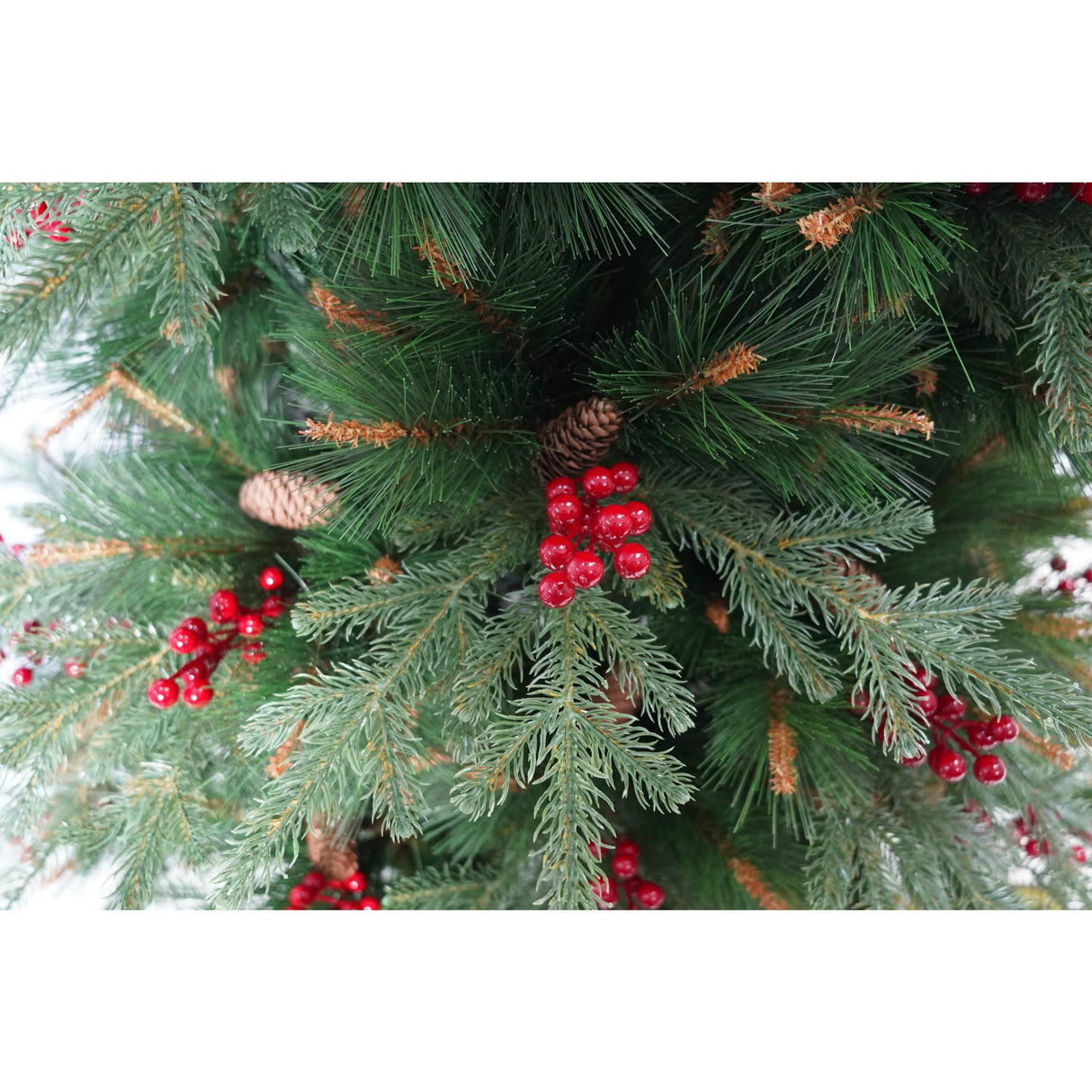 Brad Artificial de Craciun Bogat, Decorat cu Conuri Pin Rosii, pentru Interior/Exterior, Inaltime 120 cm, Vivimall, Verde, suport metalic inclus - vivimall.ro