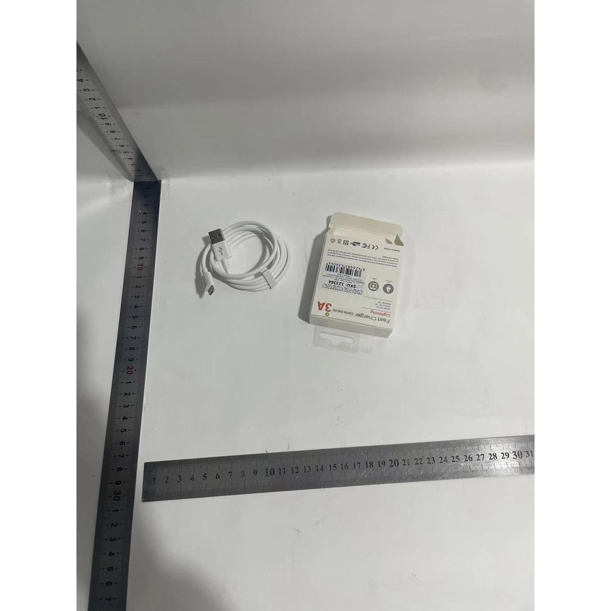 Cablu date / Incarcare compatibil Apple iPhone 5, 6, 6 Plus, 6S, 6S Plus, SE, 7, 7 Plus, 8, 8 Plus, X, XS, XS MAX, 11, 11PRO, 11 PRO MAX, seria iPhone 12, iPhone 13, iPhone 14, Flippy, 1 m, model SX-23, 5V, 3A, TPE, Alb - vivimall.ro