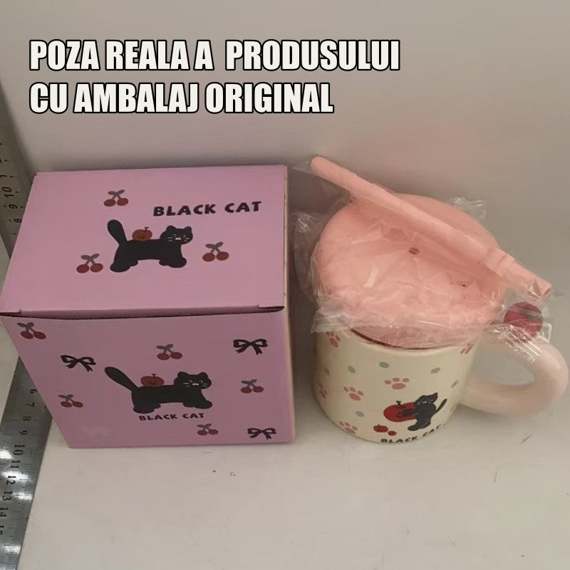 Cana din Ceramica cu Capac si Pai, Vivimall, Capacul si Paiul din Silicon Roz, 9x8.5 cm, Model Cute D, Capacitate 380ml - vivimall.ro