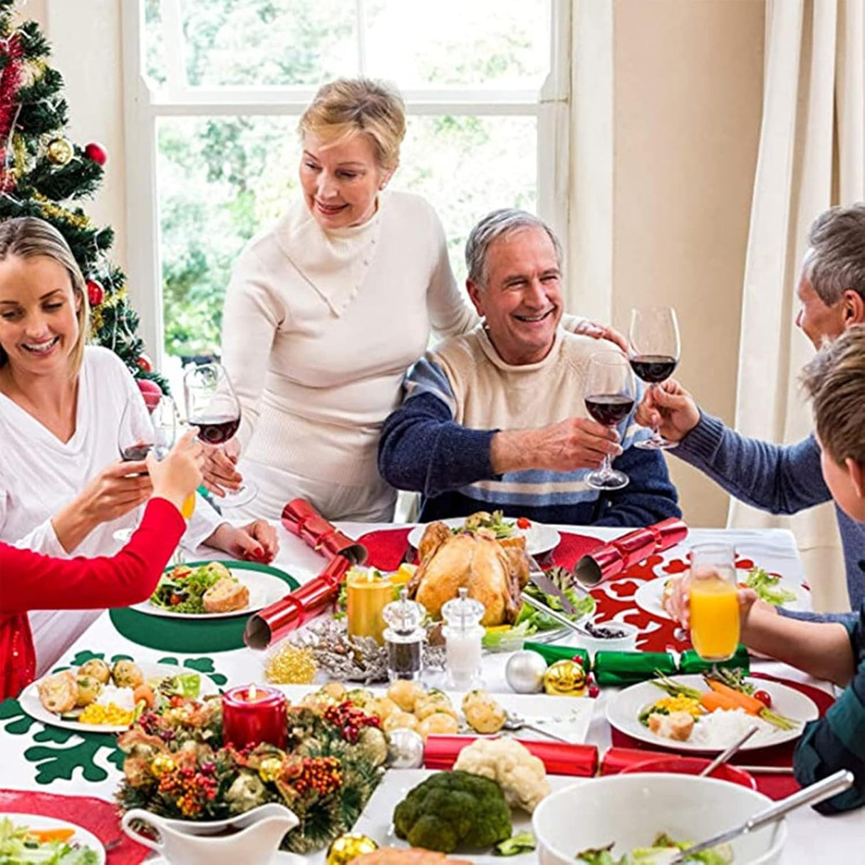 Set 12 Servete pentru Masa si Suporturi de Pahare/Tacamuri, Vivimall, 4 Servete 25x35 cm, 4 Suporturi de 13x15 cm, 4 Suporturi de 9.3x10.5 cm, Verde-Rosu - vivimall.ro