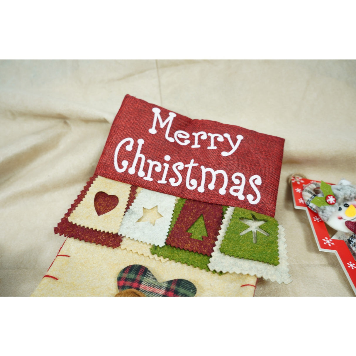 Ciorap Cadouri, Vivimall,cu model om de zapada,crem, marimea 20x40 cm, textil, interior - vivimall.ro