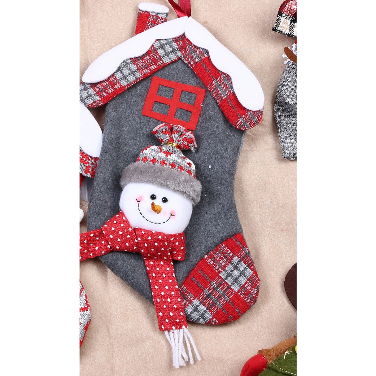 Ciorap Cadouri, model casa, culoare gri, imprimeu om de zapada, marimea 15x30 cm, Vivimall - vivimall.ro