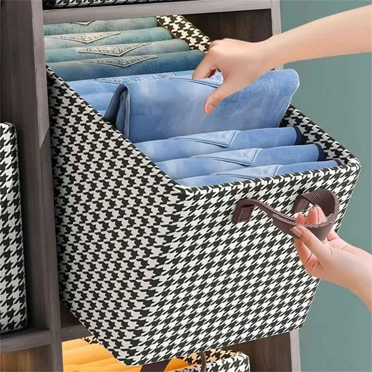 Cutie De Depozitare, Vivimall, Pentru Haine, Lenjerie, Sosete Si Sutiene, Material Textil, 7 Compartimente, 44x30x20 cm, Culoare Alb-Negru - vivimall.ro