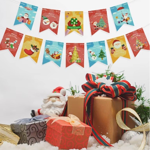 Decoratiune de Craciun, Vivimall, Tip Banner, 12 Piese, pentru Usa sau Perete, Multicolor, Sfoara Inclusa, Model B - vivimall.ro