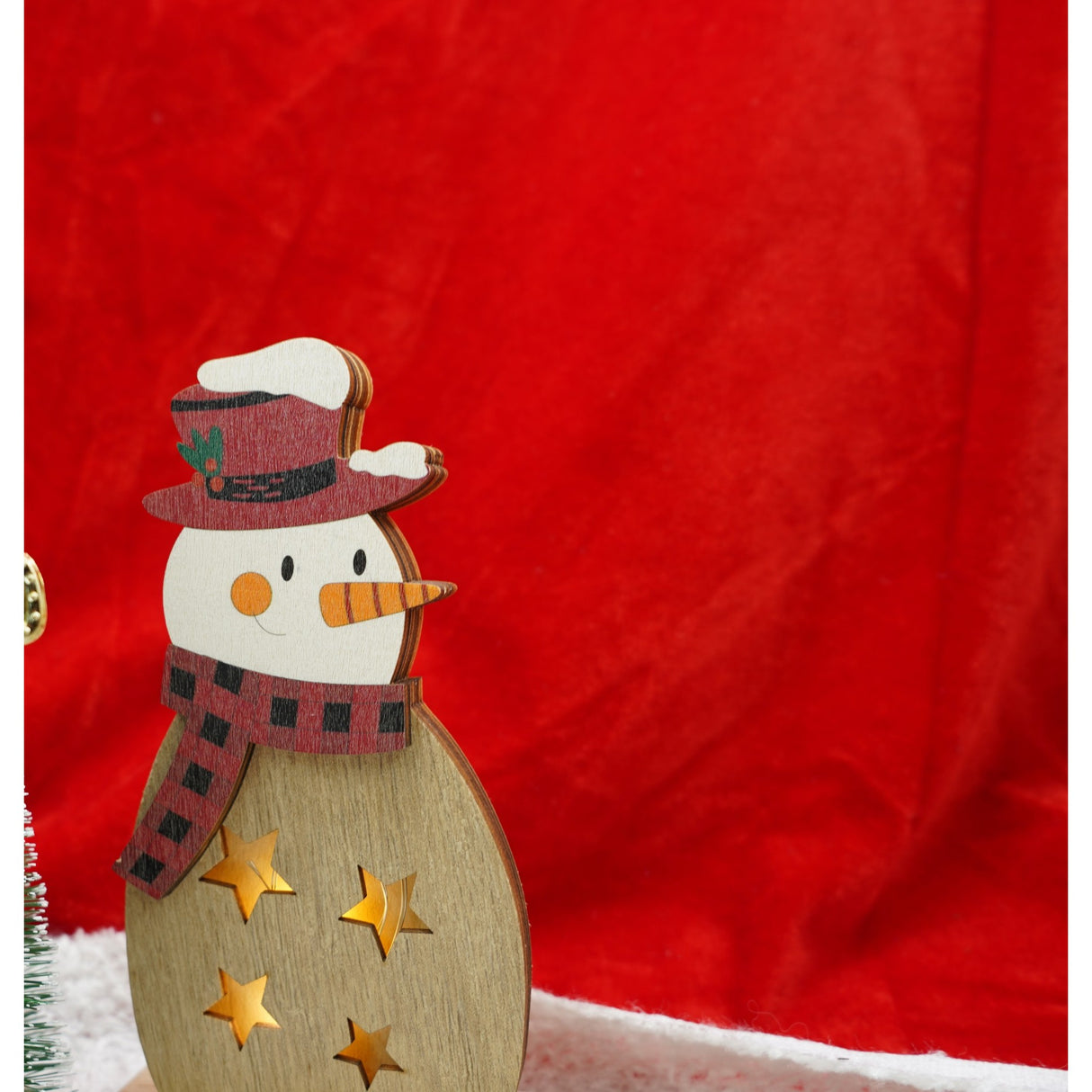 Decoratiune luminoasa, Vivimall, Om de zapada, maro, lungime: 10 cm, latime: 5 cm, inaltime: 19 cm, lemn, interior/exterior - vivimall.ro