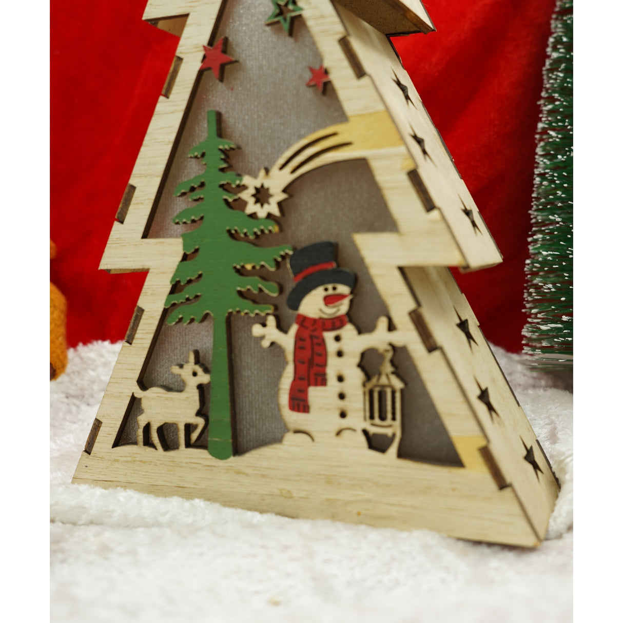 Decoratiune luminoasa, model de Brad cu Om de zapada, maro, lungime: 14 cm, latime: 5 cm, inaltime: 20 cm, lemn, interior/exterior - vivimall.ro