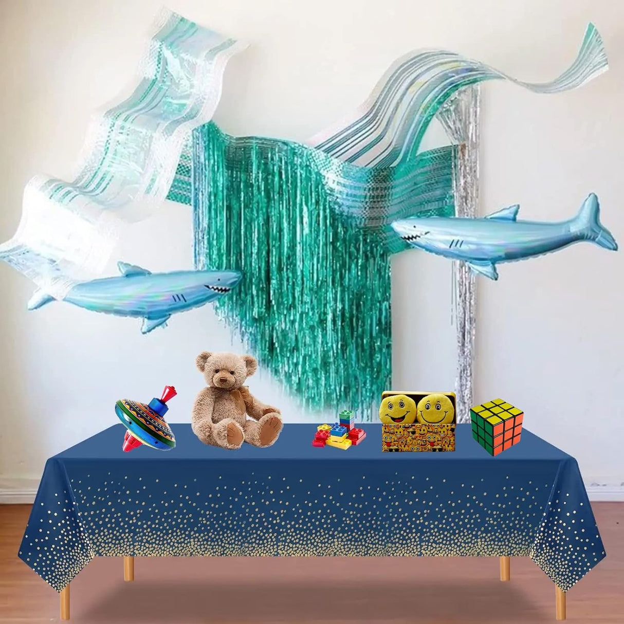 Fata de Masa, Vivimall, din PEVA, Imprimeu Buline Aurii, 137 x 274 cm, Impermeabila, Fara Pete, Curatare Rapida, Albastru Inchis - vivimall.ro