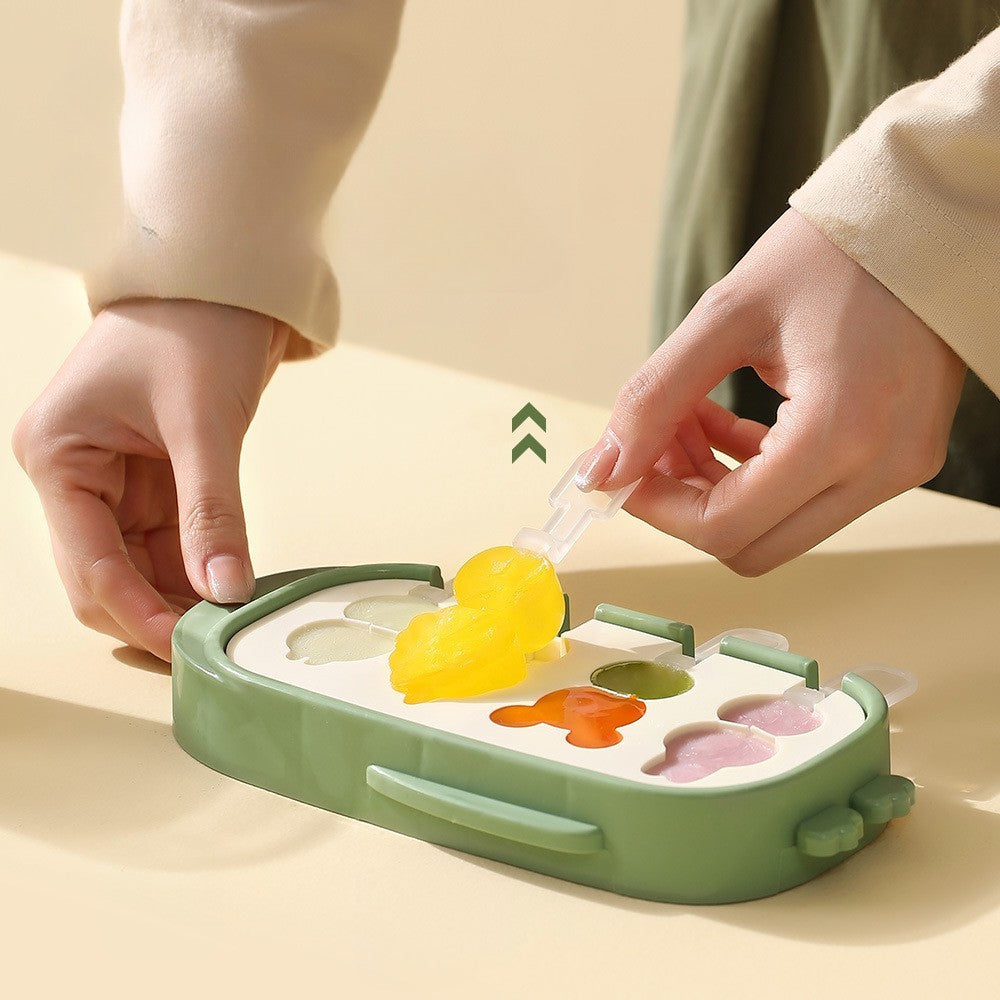 Forma pentru inghetata Vivimall, 4 compartimente, forme cu animalute, materialsilicon si ABS, 21 x 12.8 x 3cm, verde - vivimall.ro