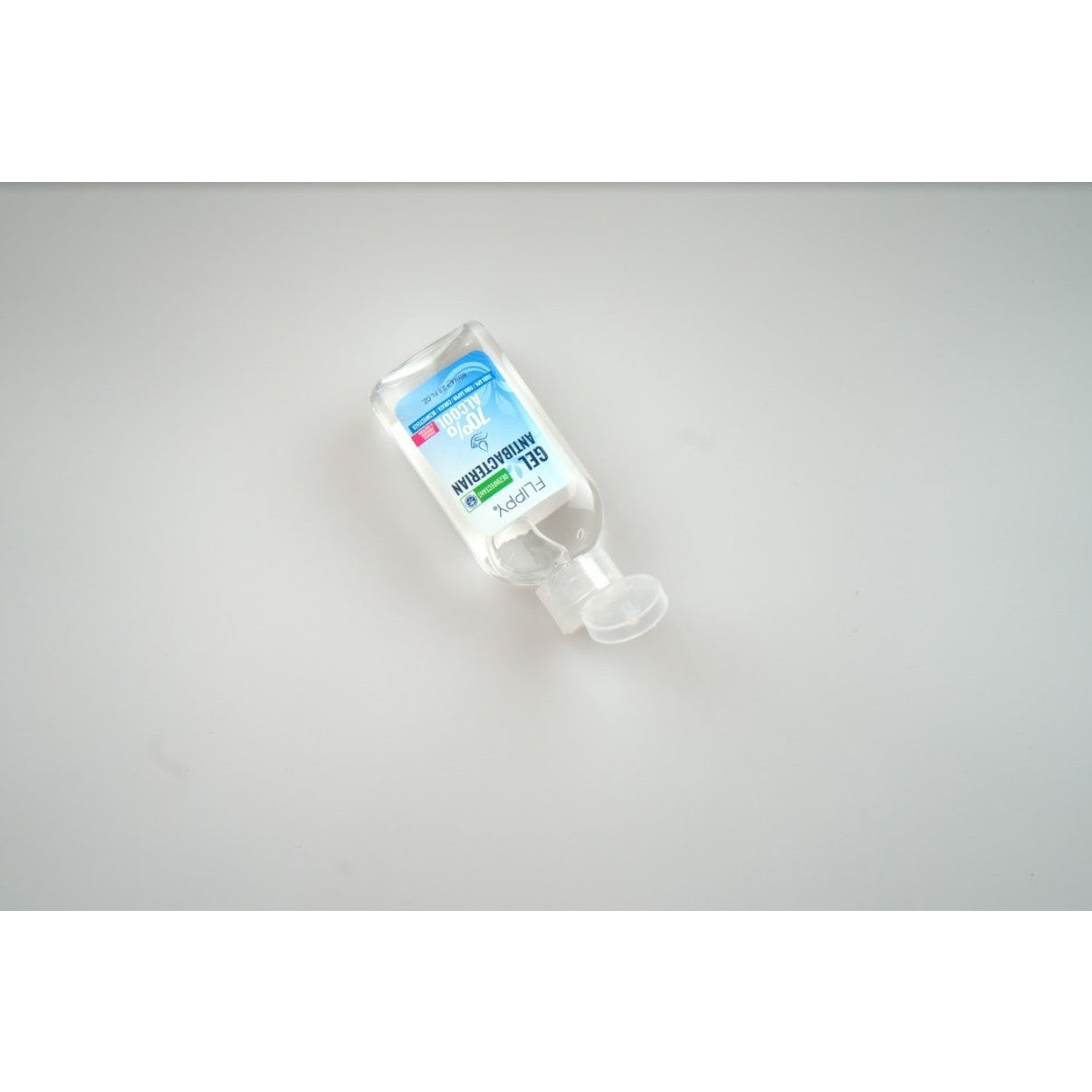 Gel dezinfectant pentru maini cu 70 % alcool Vivimall cu efect antibacterian si virucid, 60 ml - vivimall.ro