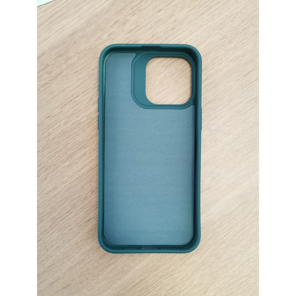 Husa Apple iPhone 15, Vivimall, din Silicon Lichid, Interior din Microfibra, Lentile Fosforescente de Protectie Camera, Anti Amprenta, Rezistenta la Socuri, Verde - vivimall.ro