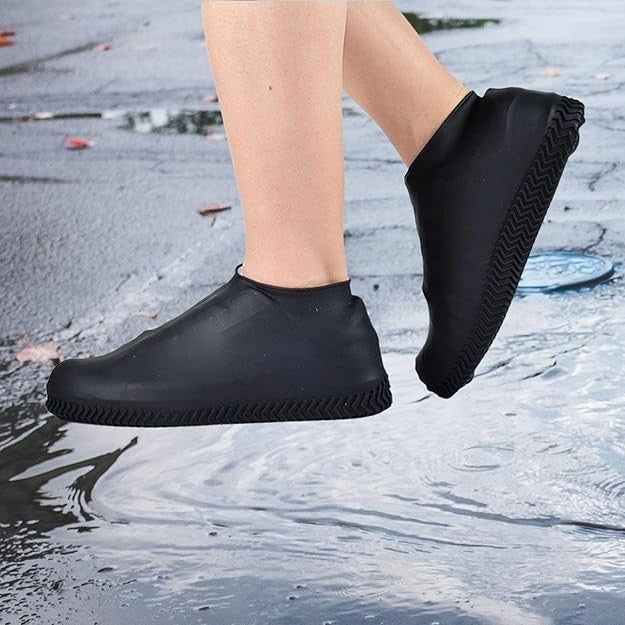 Husa Incaltaminte, Vivimall, Impermeabila, Antiderapanta, din Latex, 13 x 13 x 2 cm, Marime M 34-40 cm, Negru - vivimall.ro