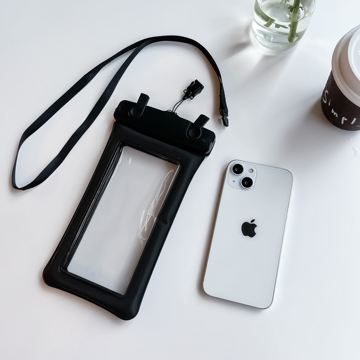 Husa subacvatica Matte Cushion Waterproof Flippy, Snowproof, Universala, cu Snur, pentru telefon sau documente, Negru - vivimall.ro