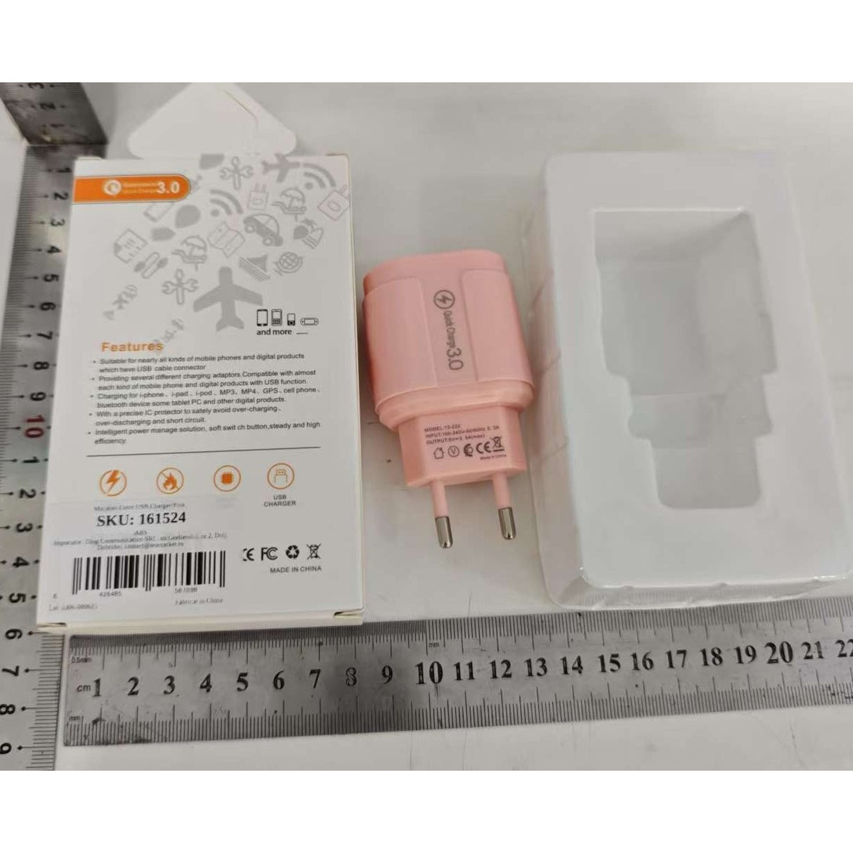 Incarcator Rapid QC3.0, Flippy, 3 Porturi USB, 2.1A, 18W, din ABS, Protectie Supraincalzire, Gama Macarons, Roz - vivimall.ro