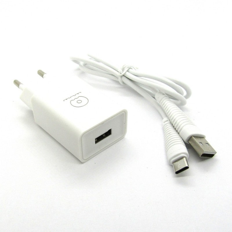 Adaptor priză EU Flipyy T18 alb, 5V 1A, detaliu conector Type-C cablu inclus