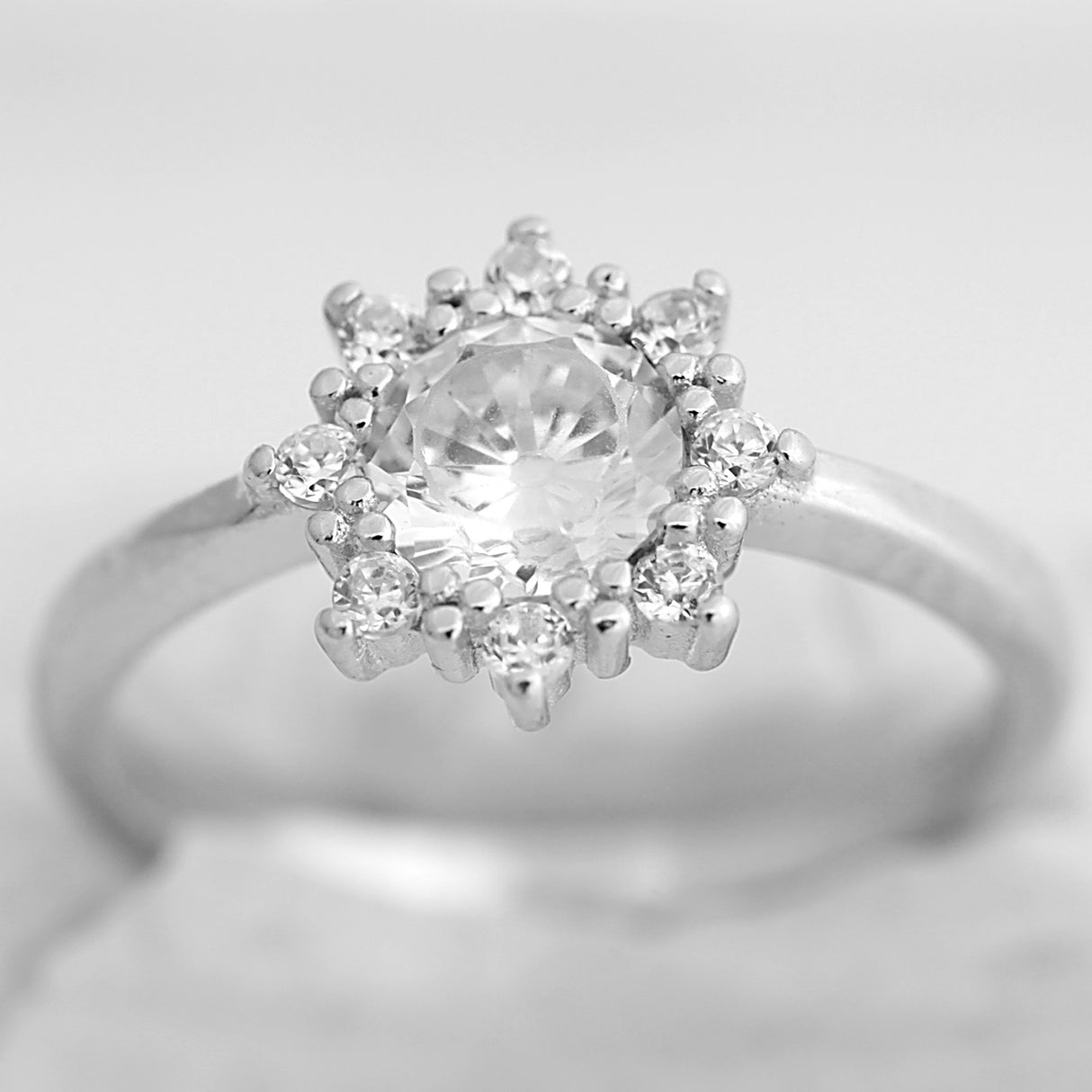 Inel Floare cu pietre din Argint 925, rodiat, marimea 56 - vivimall.ro