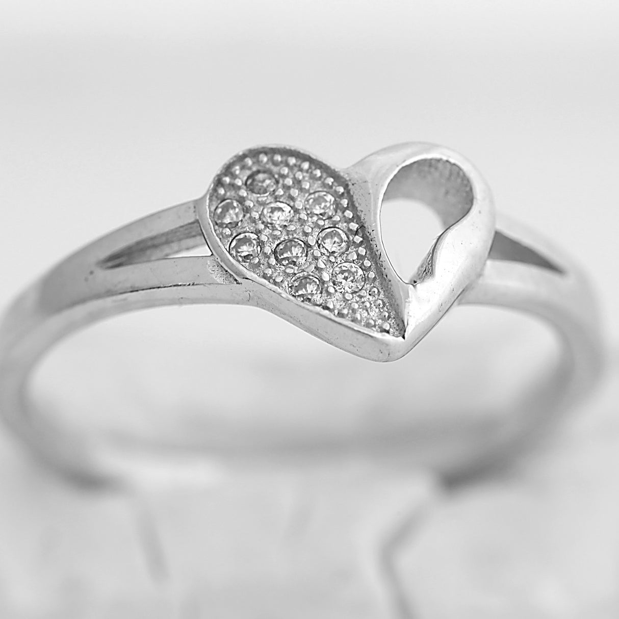 Inel Shinny Heart din Argint 925, placat cu rodiu, marimea 52