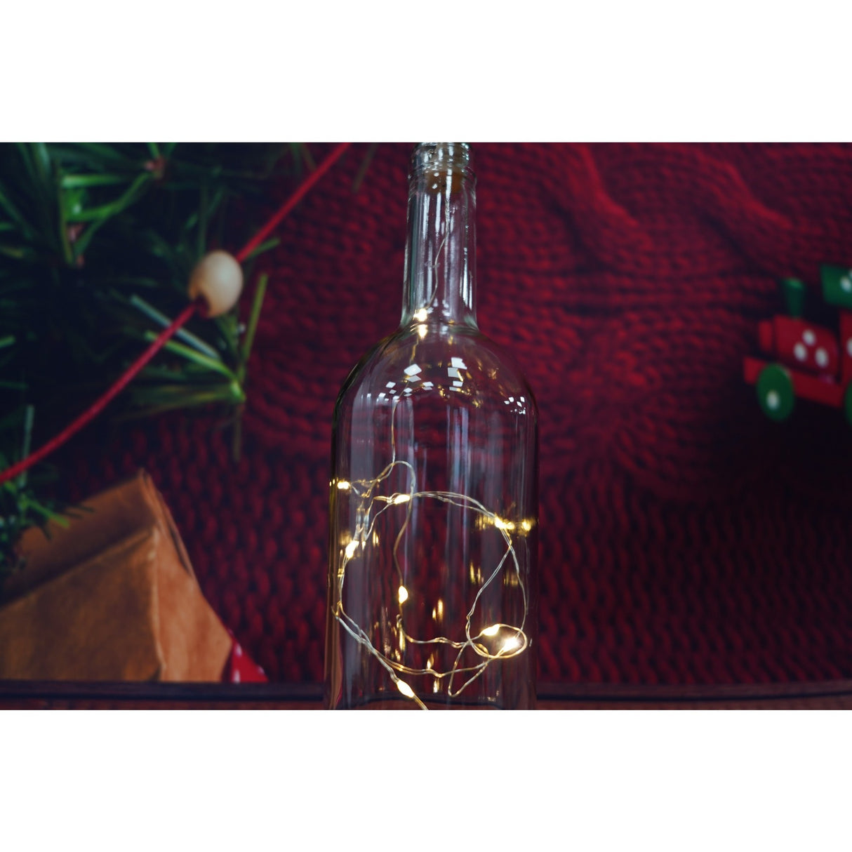 Instalatie Craciun, 1 metru, 10 LED-uri, alb cald,cu baterii,fir cupru, liniar, interior/exterior, Flippy - vivimall.ro