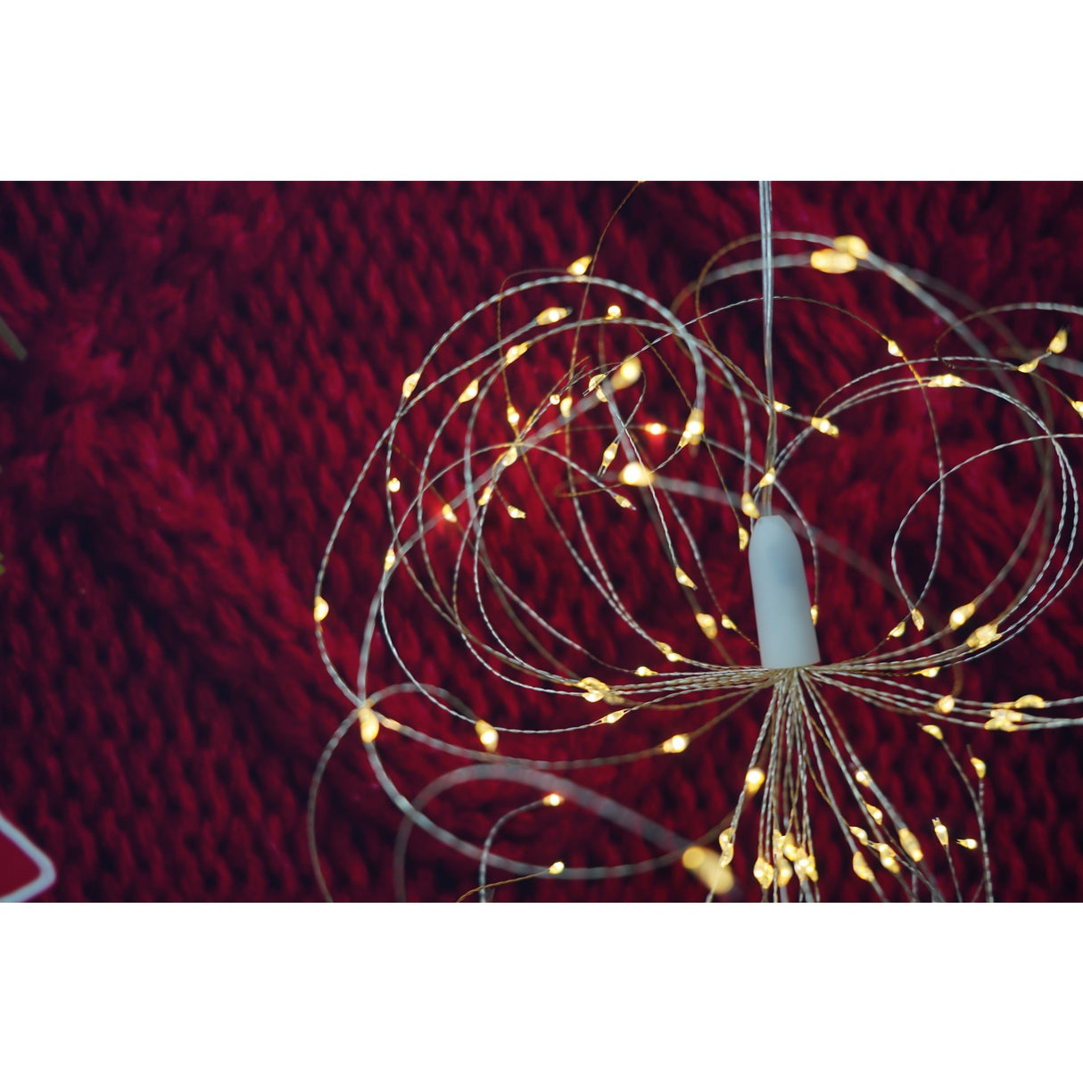 Instalatie Craciun, 180 LED-uri, alb cald, telecomanda 8 functii, cu baterii, explozie fireworks, fir cupru, interior/exterior, Vivimall - vivimall.ro