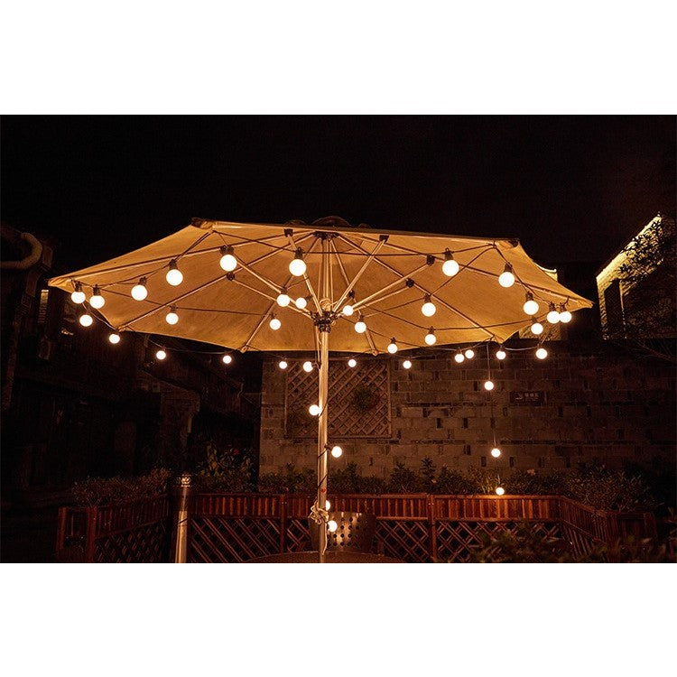 Instalatie Craciun, 5 metri, 10 Becuri LED rotunde, pentru exterior cu incarcare la sursa de curent, Vivimall - vivimall.ro