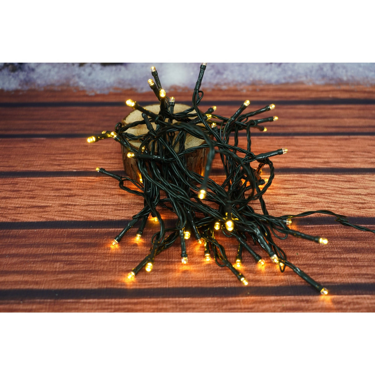 Instalatie Craciun, 8 metri, 50 de LED-uri, alb cald, telecomanda 8 functii, cu energie solara, fir negru, liniar, interior/exterior, Vivimall - vivimall.ro