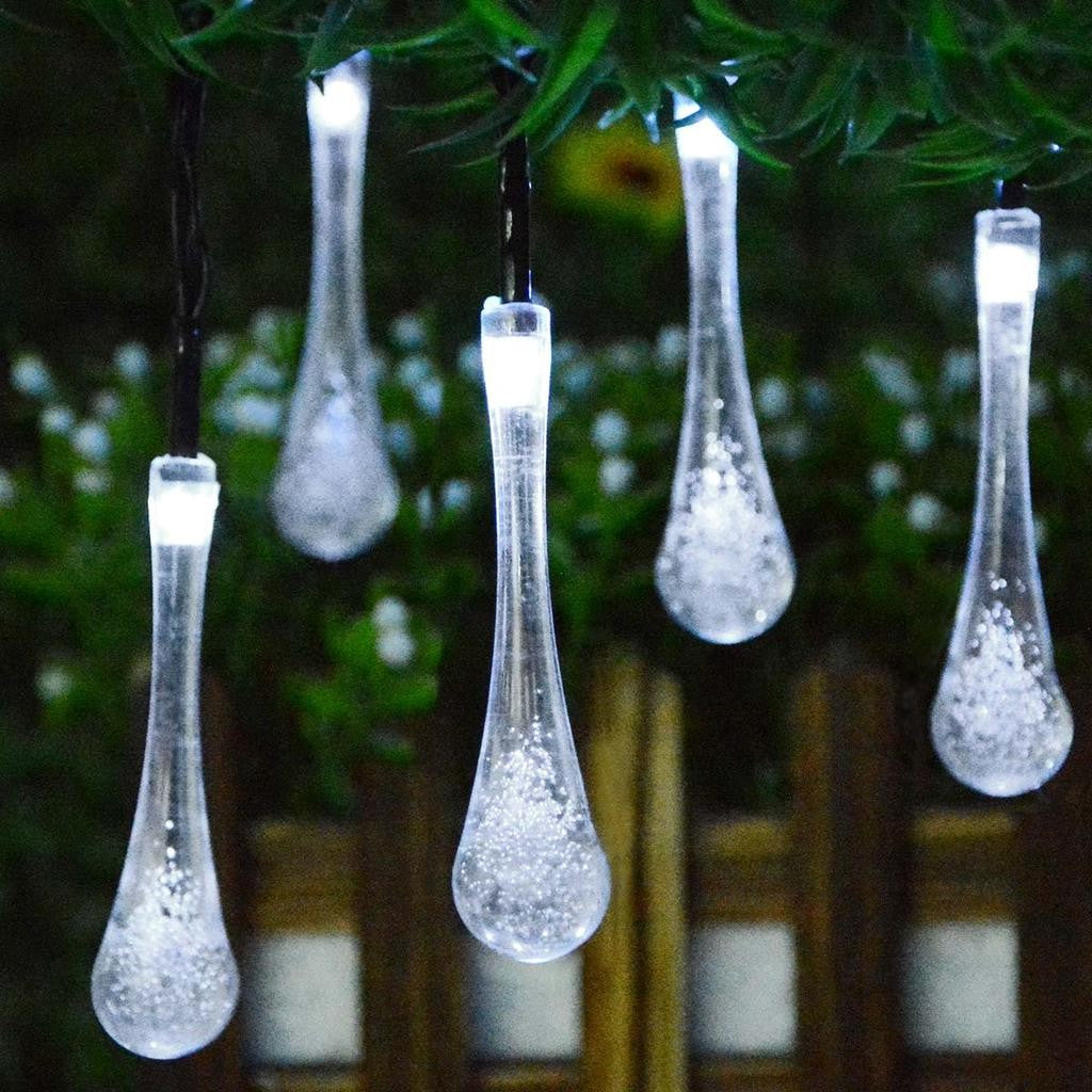 Instalatie Craciun, Tip Picaturi, 30 Led-uri, 6.5 metri, Alb rece, Energie solara, Senzor de lumina, Vivimall - vivimall.ro