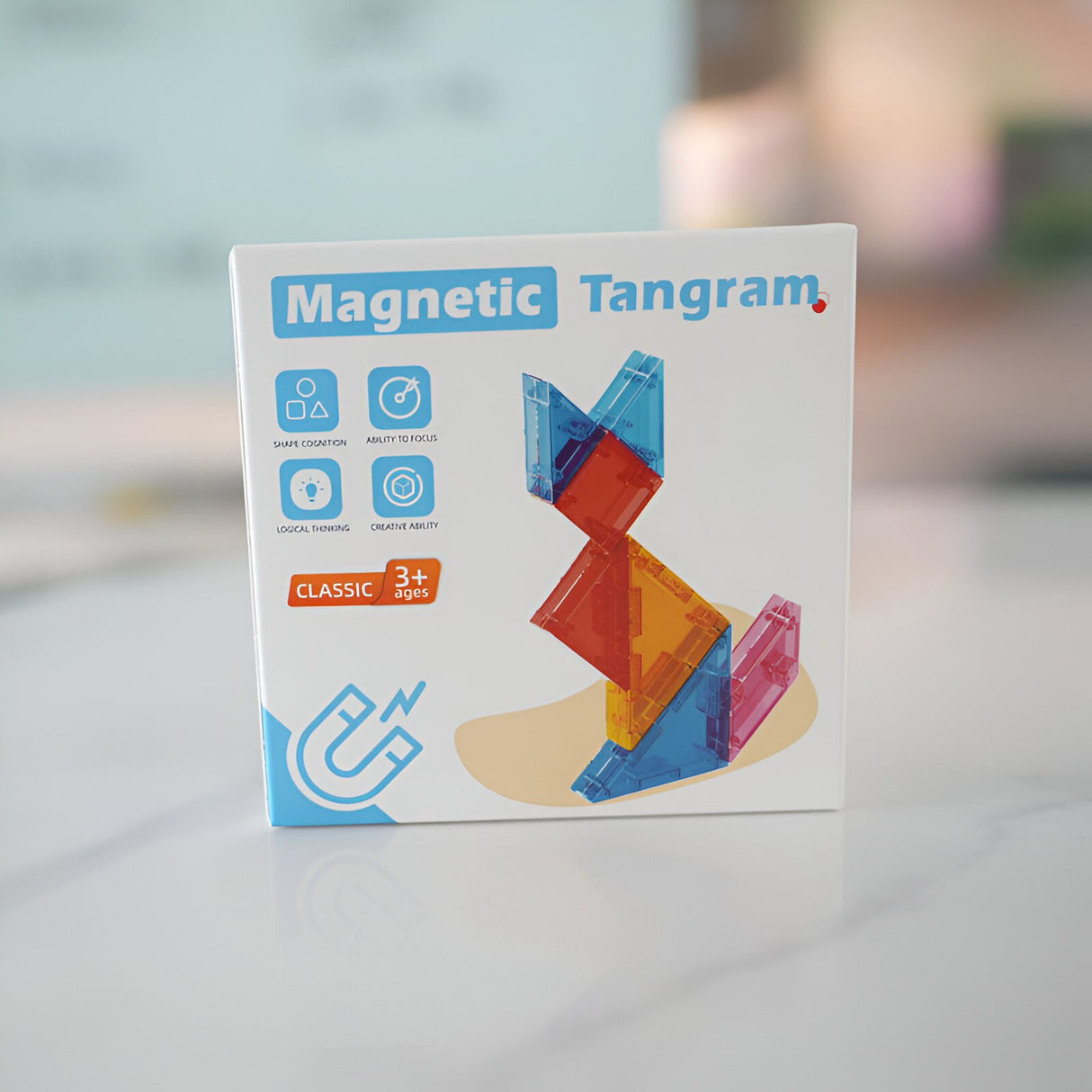 Joc tangram magnetic închis, dimensiuni compacte 10.5x10.5x2.2 cm, ușor de transportat