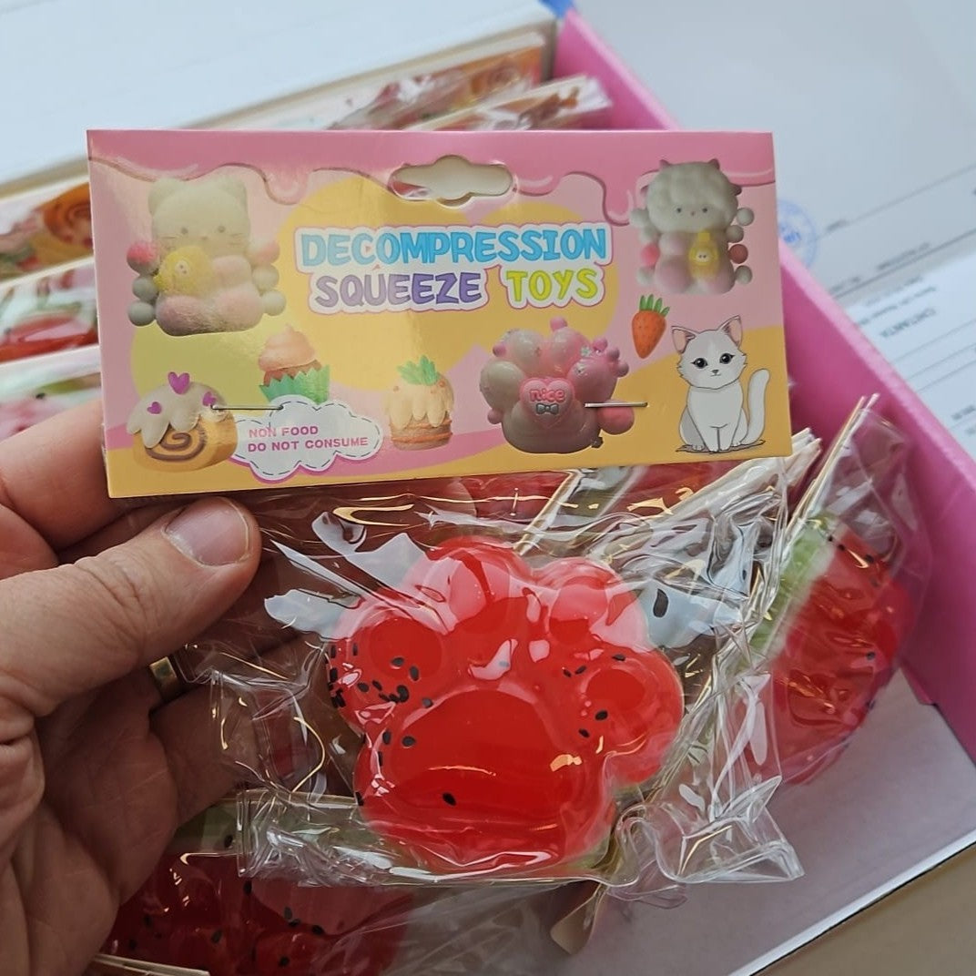 Jucarie Antistres Squishy, Vivimall, cu Revenire Lenta, Squeeze Pinch Family, Model Labuta de Pisica, Rosie - vivimall.ro