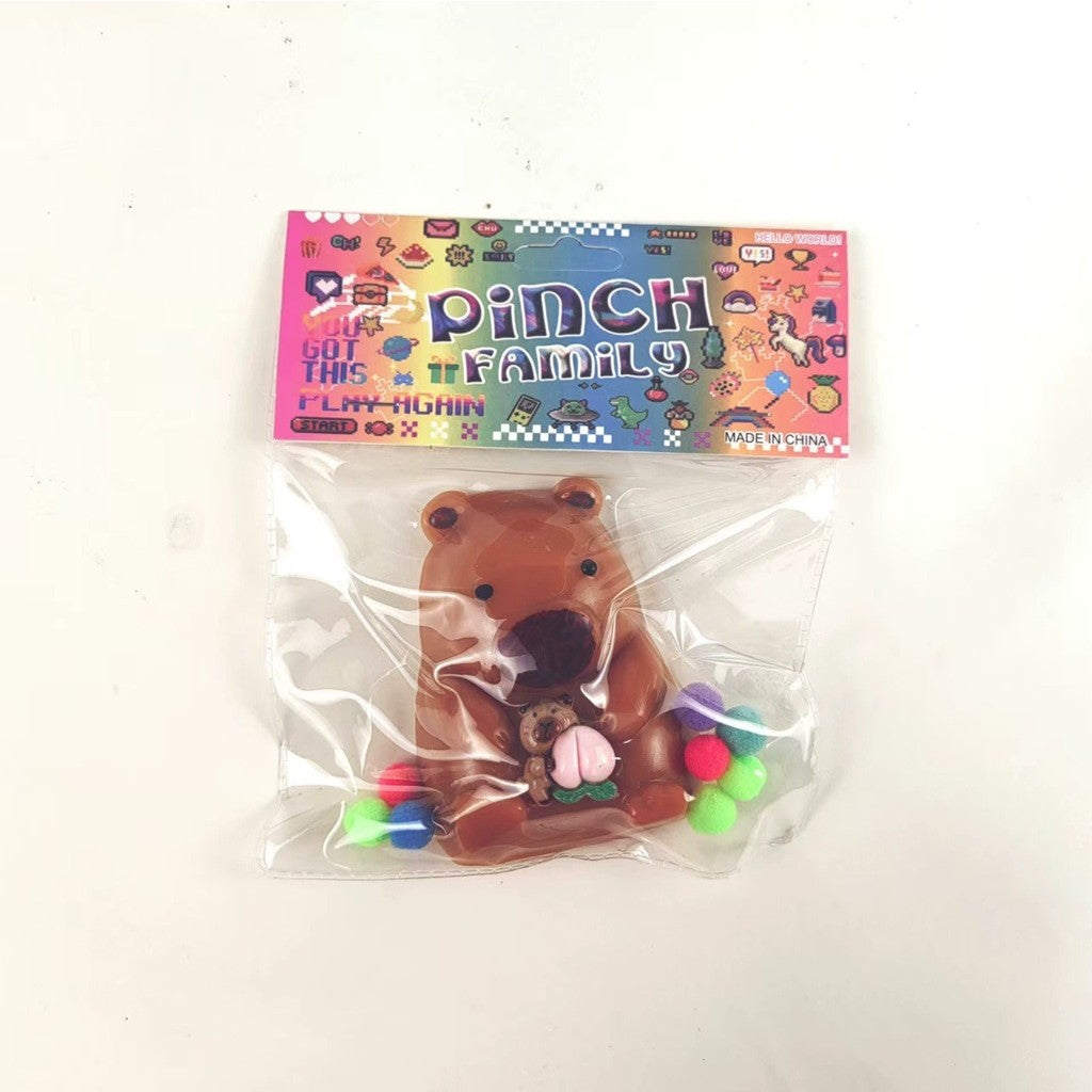 Jucarie Antistres Squishy, Vivimall, cu Revenire Lenta, Squeeze Pinch Family, Model Urs, Ambalaj Transparent, 4.5 x 7.2 cm, Maro - vivimall.ro