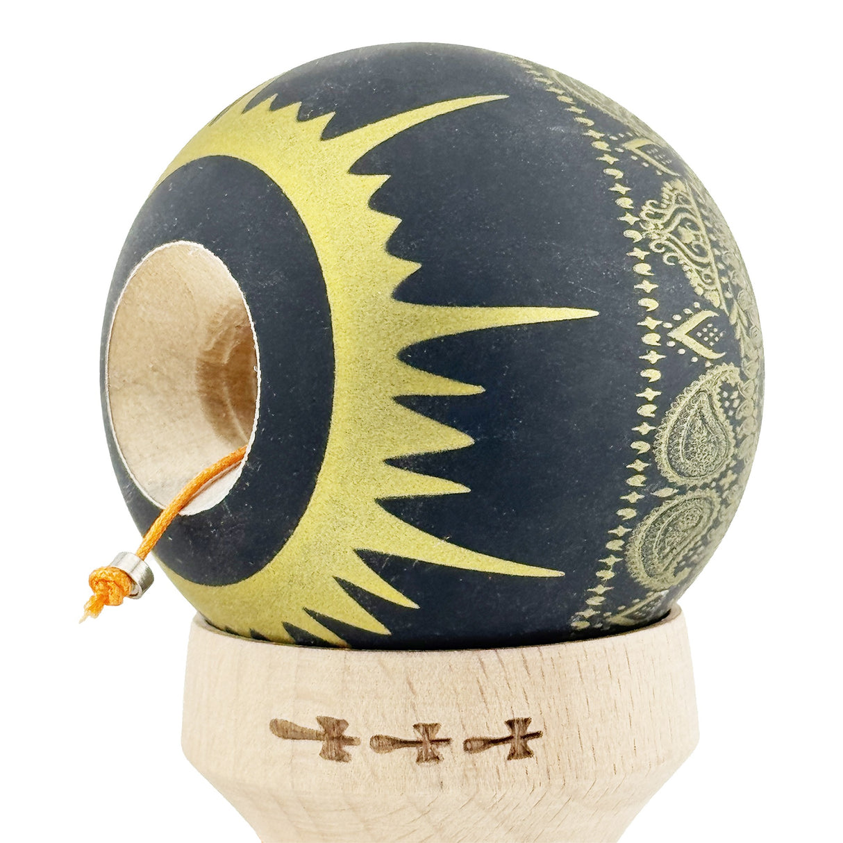 Kendama X Originala, Profesionala, Flippy, Legendary IMPERIAL, Super Sticky, Cupe Mari KING SIZE V3, Gaura in Baza, Rulment Metalic, din lemn 18 cm, Ata 62/65 cm, Negru/Auriu - vivimall.ro