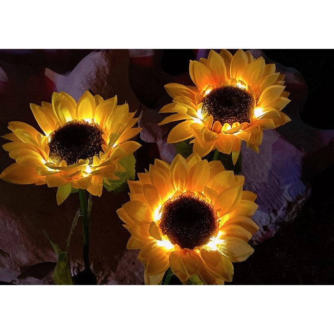 Detaliu petale lampă solară Floarea Soarelui cu 10 micro-LED-uri pe floare, iluminat nocturn