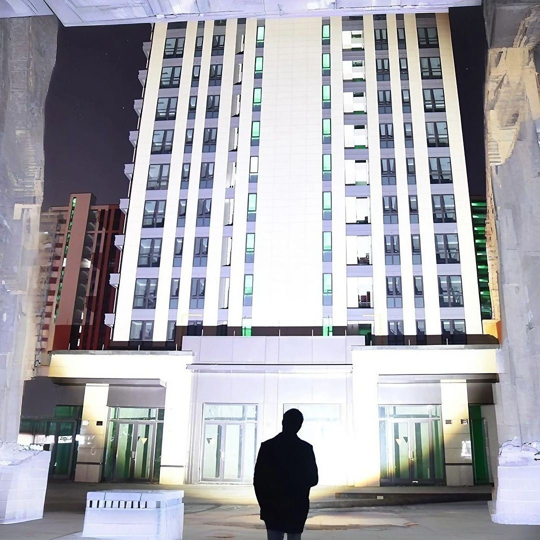 Lanterna LED Vivimall P50 mare, Incarcare USB, 10W, 2 Surse de Lumina, 16 x 3.8 cm, Negru - vivimall.ro