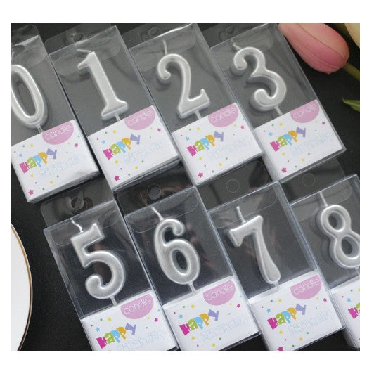 Lumanare de Tort, Vivimall, Model Cifra 5, Party, 4.5 x 2.5 cm, din Parafina, Argintiu - vivimall.ro