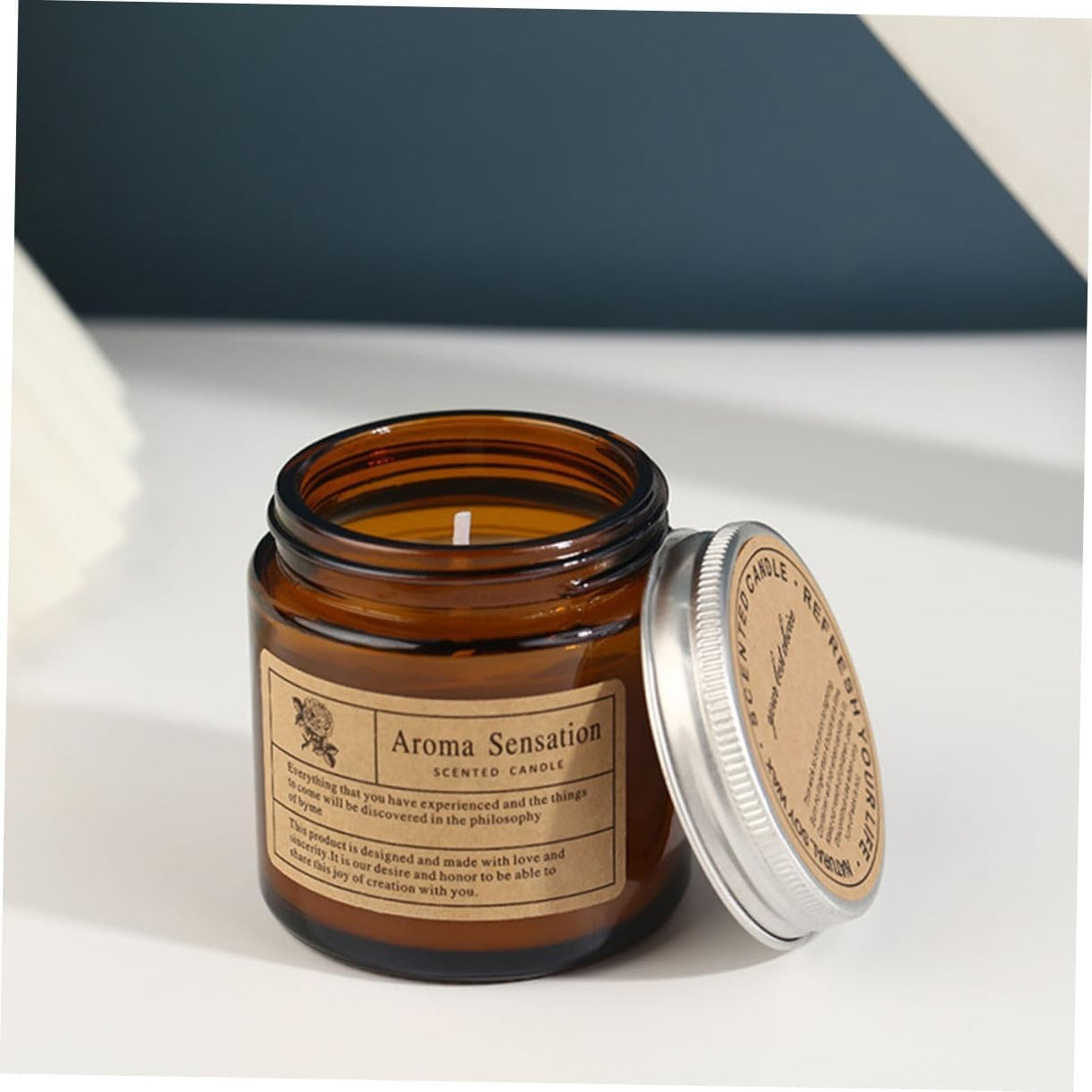 Lumanare Parfumata, Vivimall, Model Borcan Maro, Aroma de Lemn de Santal, din Ceara Vegetala, 6 x 6.5 x 6.5 cm, Maro - vivimall.ro