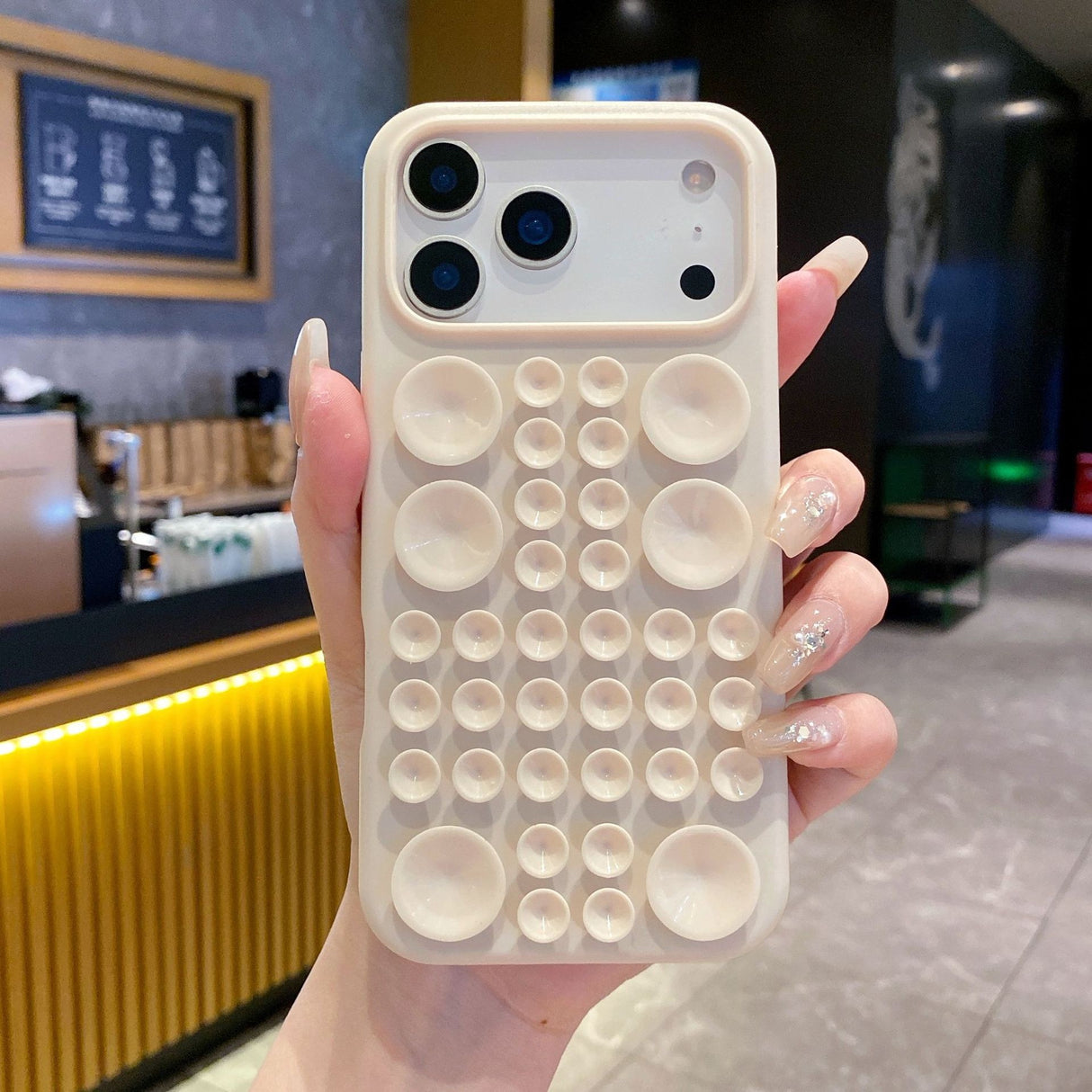 Husa pentru Telefon cu Ventuze, Flippy, pentru iPhone 17 Pro, Crem